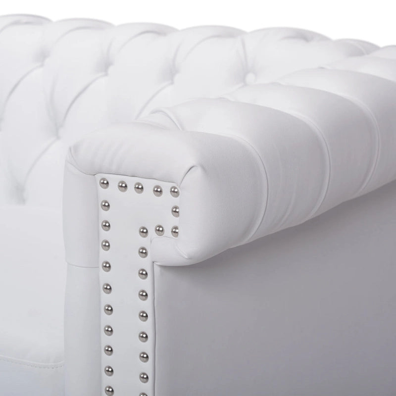 Divano a 3 posti Chesterfield imbottito in velluto bianco da 83 pollici con bottoni, borchie e gambe in legno