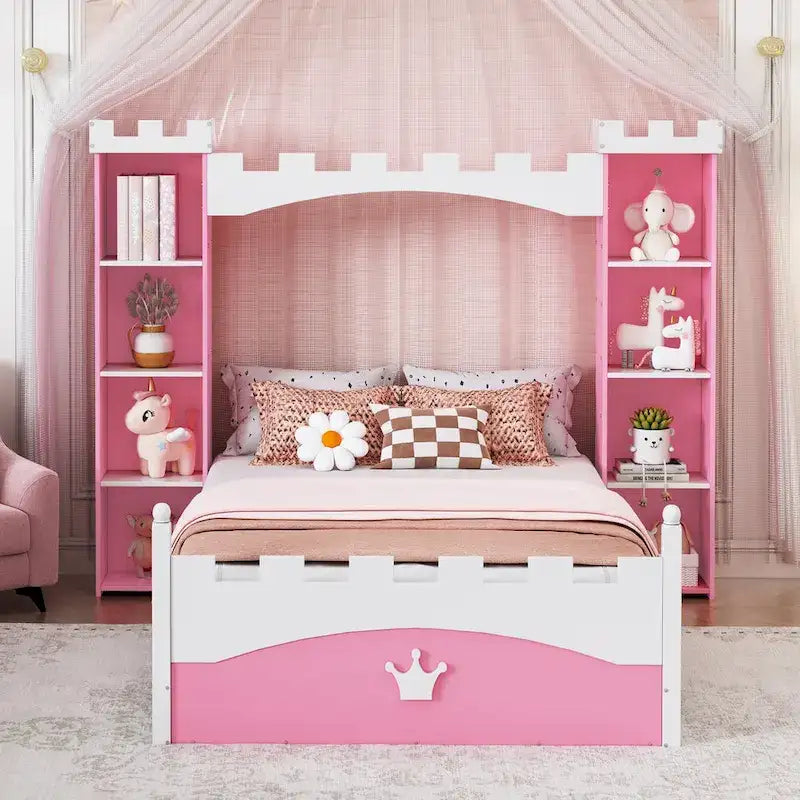 Letto a piattaforma a forma di castello in legno di dimensioni singole con ripiano portaoggetti per la cameretta dei bambini