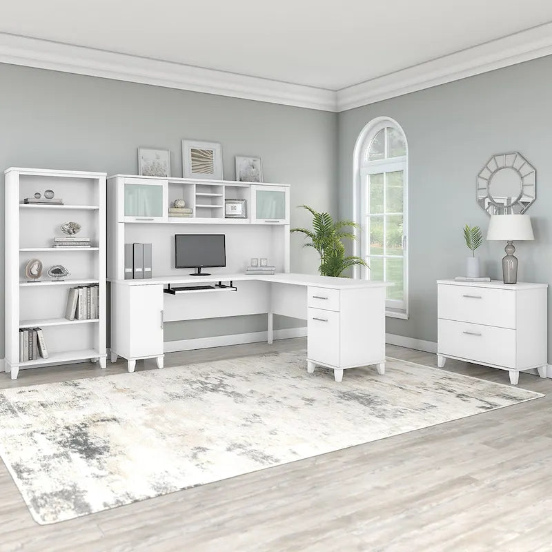 Scrivania a L Somerset 72W con credenza, armadietto e libreria in grigio