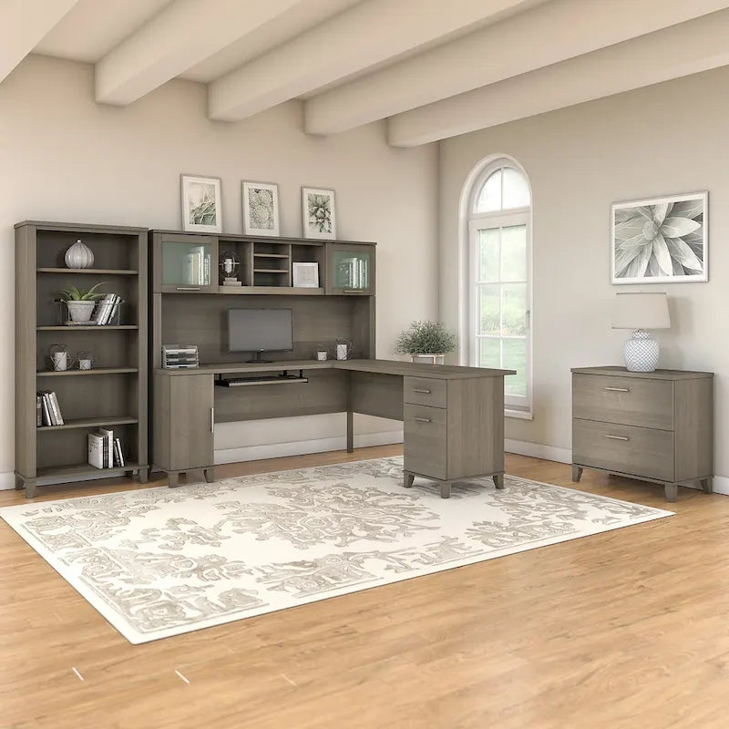 Scrivania a L Somerset 72W con credenza, armadietto e libreria in grigio