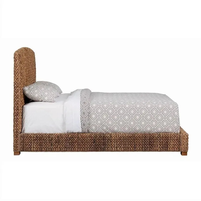 Letto California King Size in Legno Imbottito in Foglie di Banano Intrecciate a Mano, Marrone